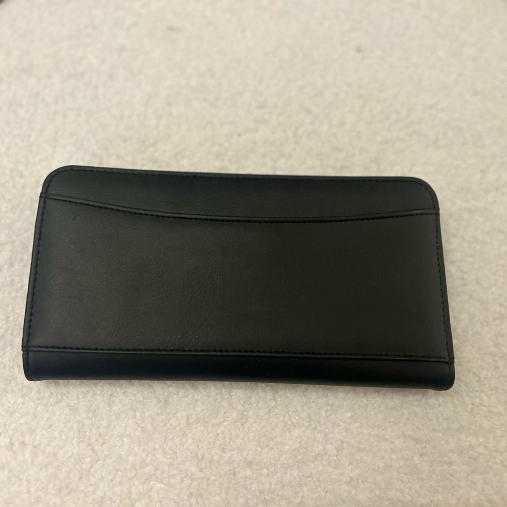 Black Wallet-NWOT